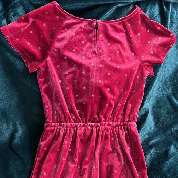 Girls M velvet burgundy w/gold glitter polka dots romper pants. Perfect for 🎄! - Picture 4 of 4